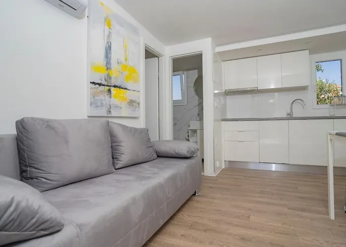 With Parking Space Sveti Filip I Jakov, Biograd - 18632 * Свети-Филип-и-Яков